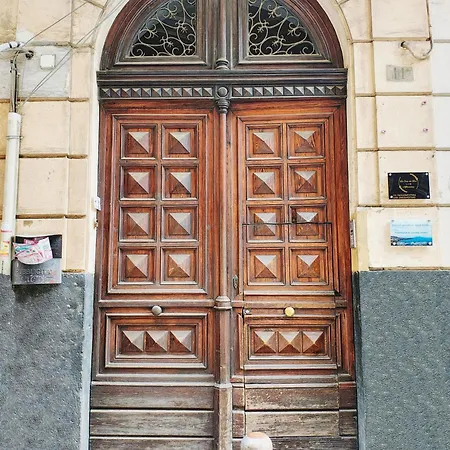 Gasthuis La Casa Dei Fiori Napels